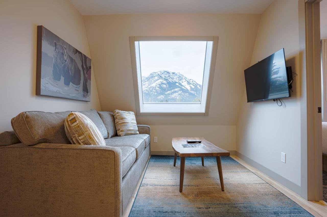 Basecamp Suites Banff Extérieur photo