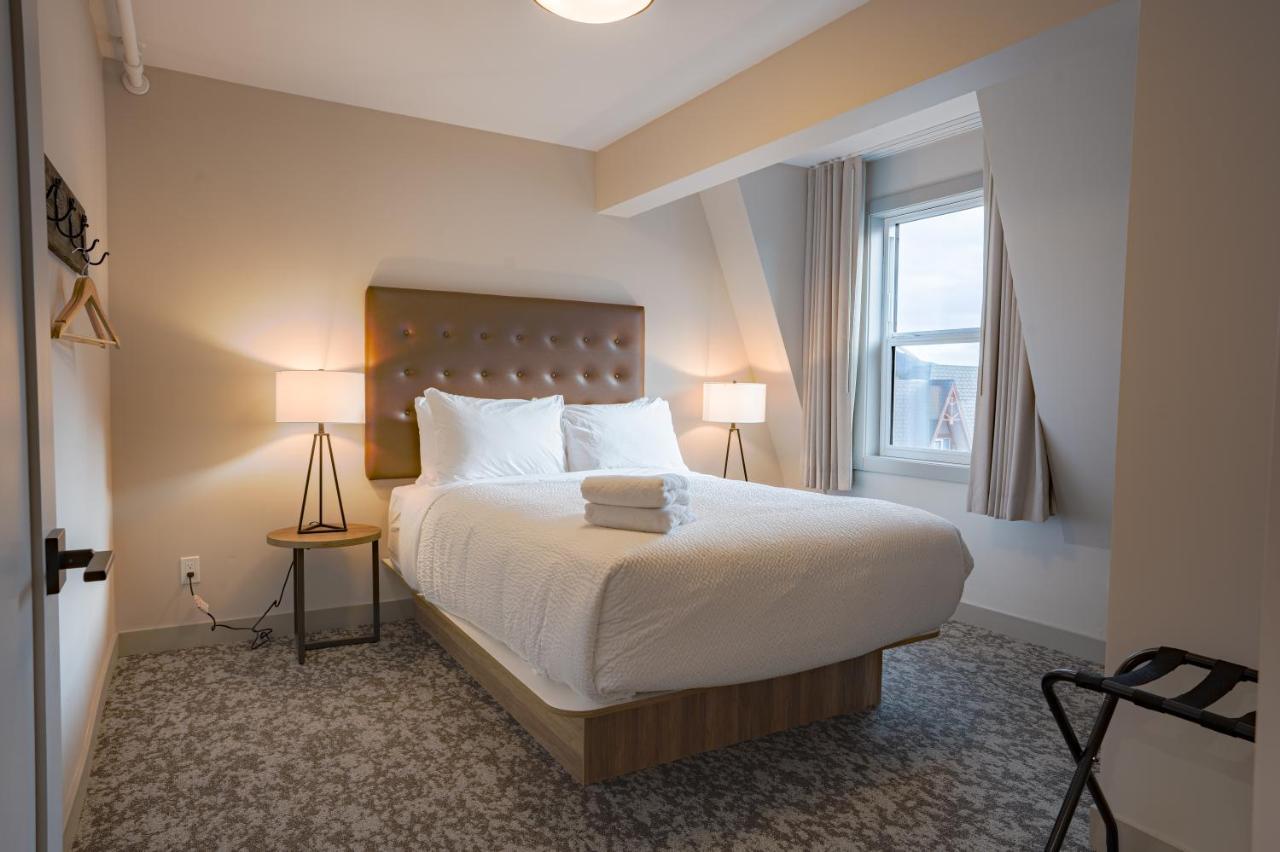 Basecamp Suites Banff Extérieur photo