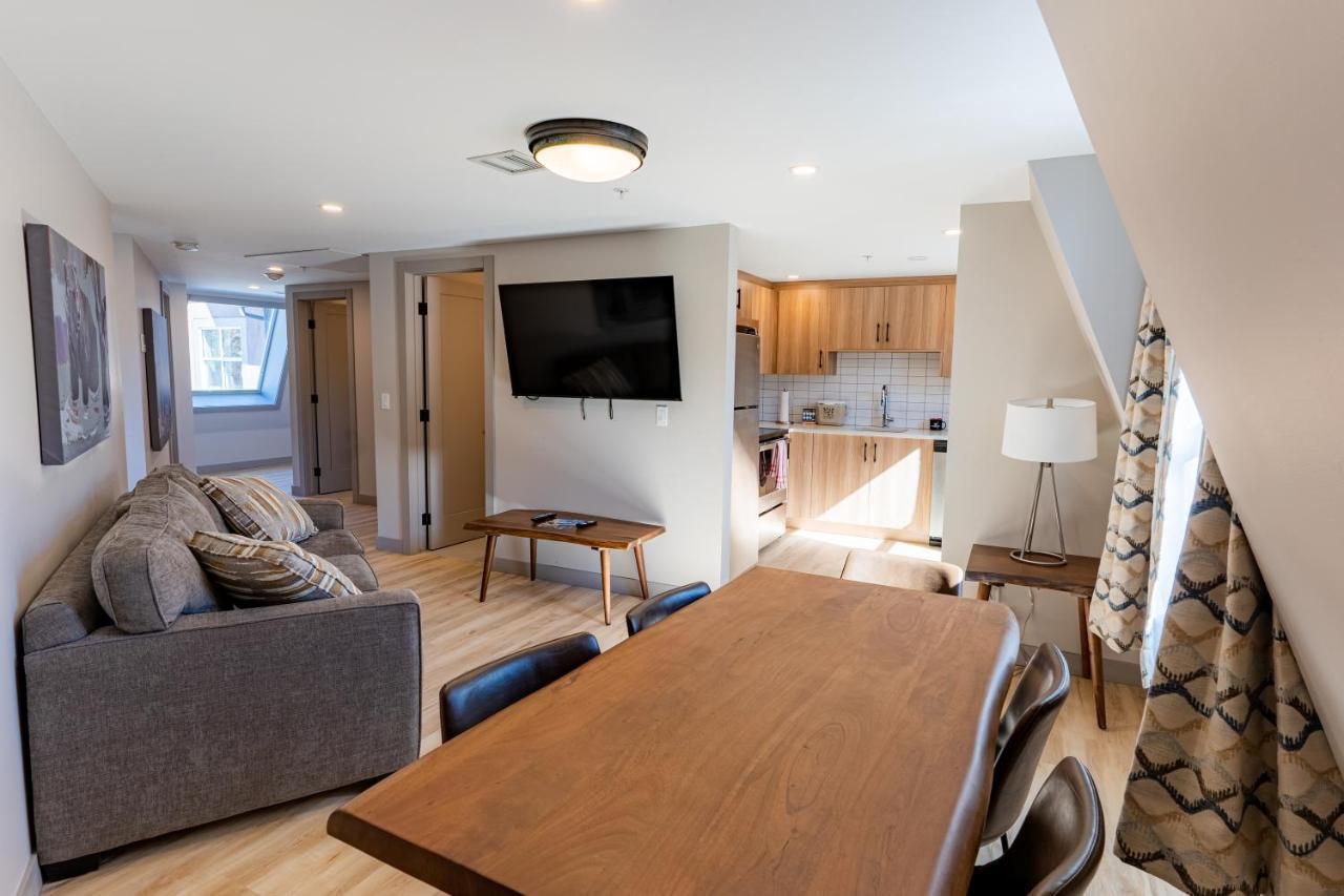 Basecamp Suites Banff Extérieur photo